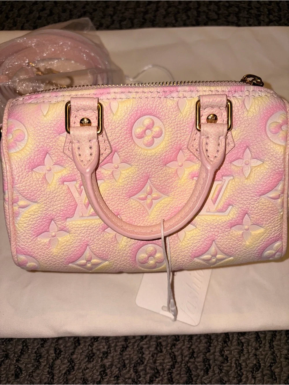 EUC Louis Vuitton Nano Speedy, 2022, Stardust Empreinte